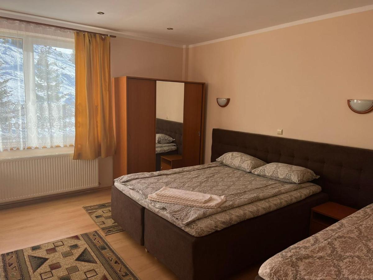 מונטלה מיק Hotel Felix מראה חיצוני תמונה
